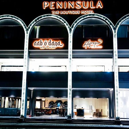Hotel Peninsula Panchkula Zewnętrze zdjęcie